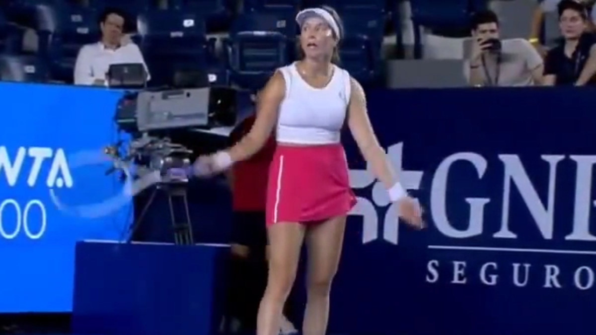 'O que é isso?': Danielle Collins ataca a multidão em derrota chocante no Monterrey Open