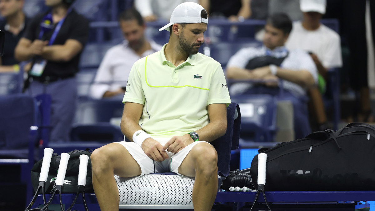 A estrela devastada Grigor Dimitrov desiste do confronto com Frances Tiafoe para dar aos EUA o primeiro 'incrível' 18 anos