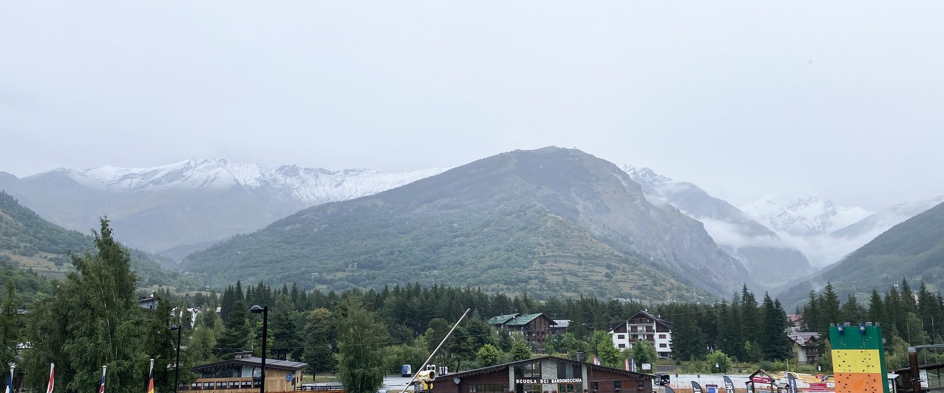 Queda de neve em setembro nos Alpes