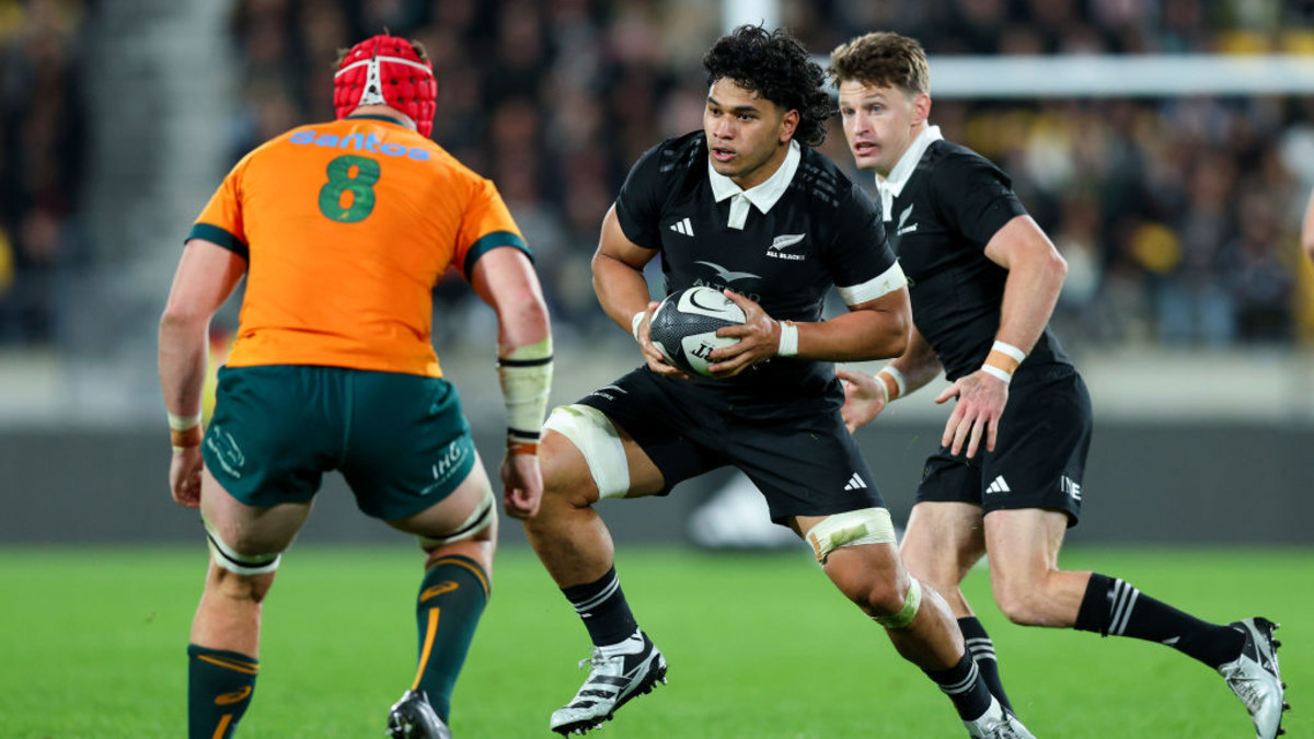 ‘O hype é muito rápido’: clubes da NRL circulando a sensação estreante dos All Blacks