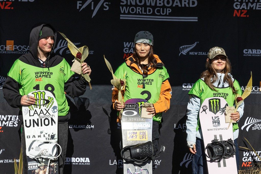 Brookes da Grã-Bretanha conquista prata na abertura da Copa do Mundo 24-25 na Nova Zelândia