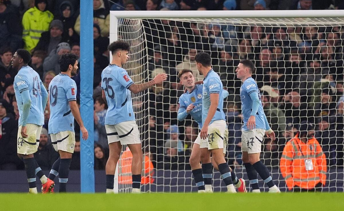 Resumo da Copa da Inglaterra: Manchester City derrota Salford, enquanto o Leeds evita por pouco a reviravolta na copa