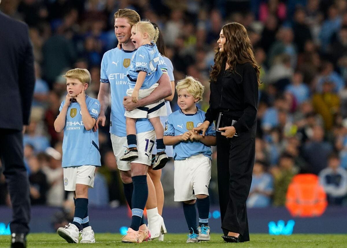Kevin De Bruyne and his family