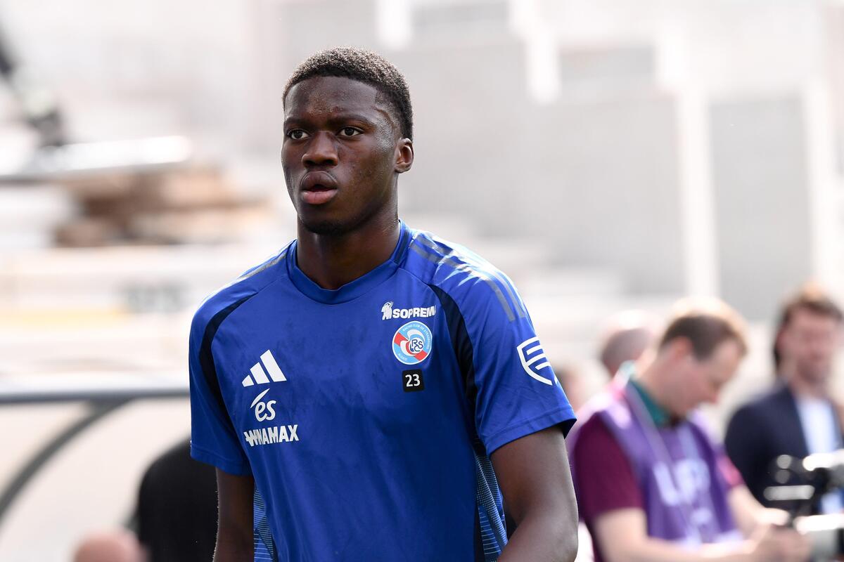 Chelsea defender Mamadou Sarr