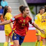 Alexia Putellas celebrates for Spain