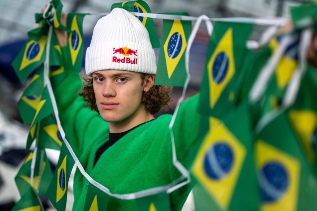 Brasil vence a primeira Copa do Mundo de esqui e os britânicos terminam em 4º e 7º