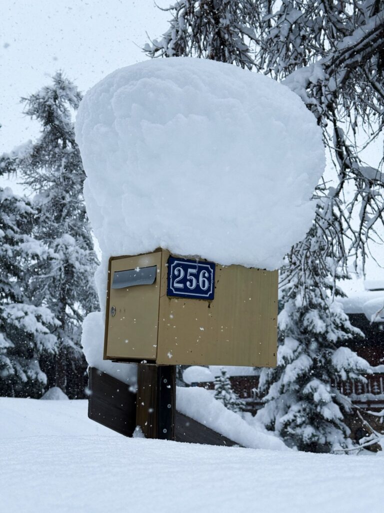 Enormes nevascas de pré-temporada nos Alpes