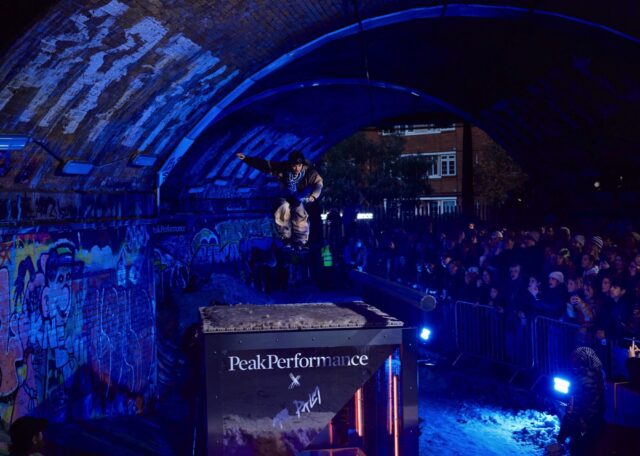 Peak Performance traz neve de verdade para Londres com lançamento do Max Palm