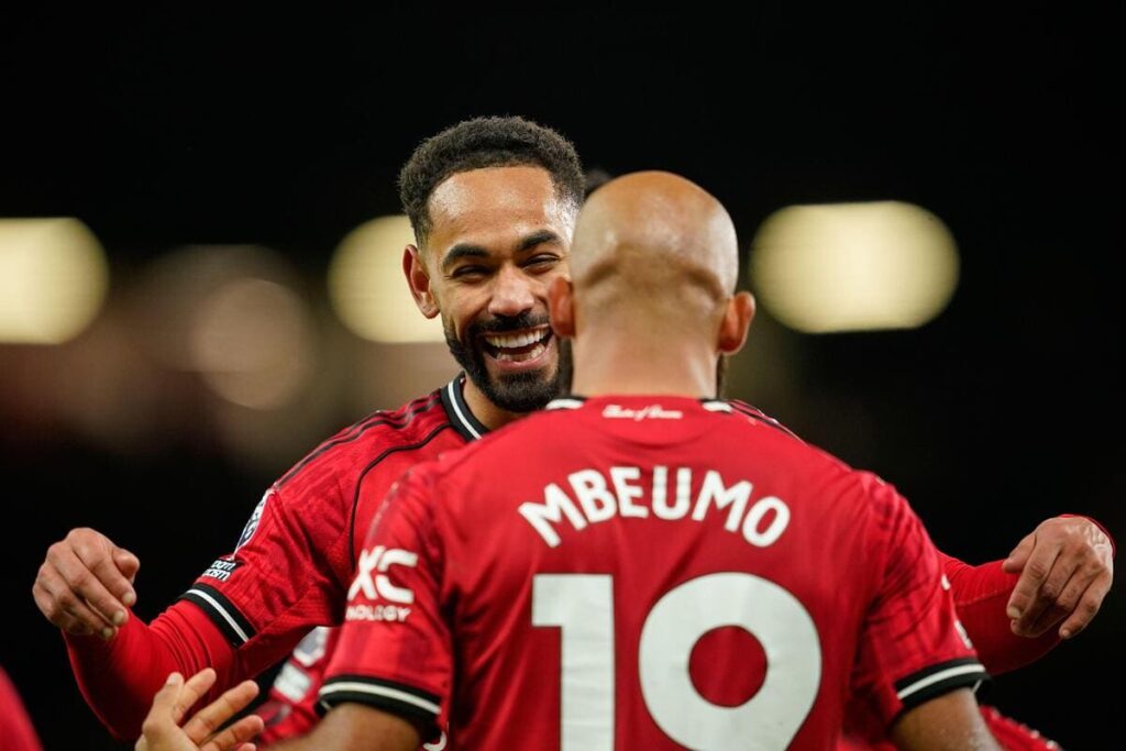 Bryan Mbeumo e Matheus Cunha, do Manchester United