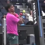 Comemoração prematura de Sebastian Ofner leva à derrota para Nishesh Basavareddy