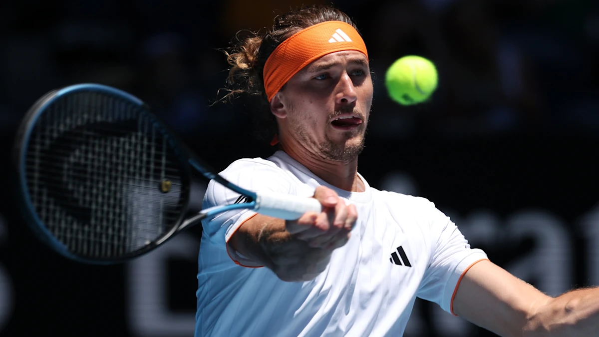 Alexander Zverev avança para o segundo turno; criticado por falta de evolução com os melhores jogadores