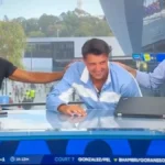 Vídeo de cólicas de Luciano Darderi, notícias de Jannik Sinner, Chris Stubbs, Grand Slam Daily, clima em Melbourne causando estragos