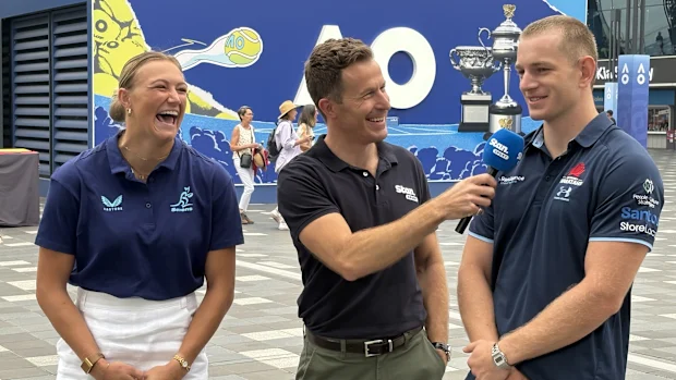 Maddison Levi, Chris Stubbs e Max Jorgensen.