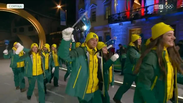 Austrália no desfile de atletas na Cerimônia de Abertura do Milano Cortina 2026.