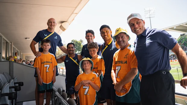 Austin Applebee curtindo a ação no Perth Sevens.