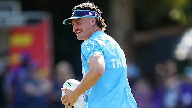 Jonah Pezet da Tempestade treina.