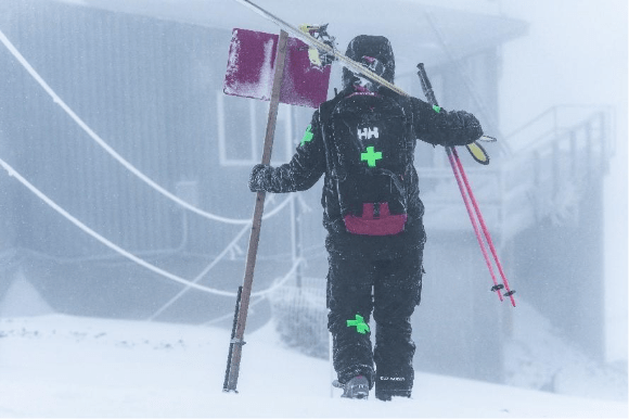 Helly Hansen marca o quinto Dia Internacional da Patrulha de Esqui em 10 de fevereiro