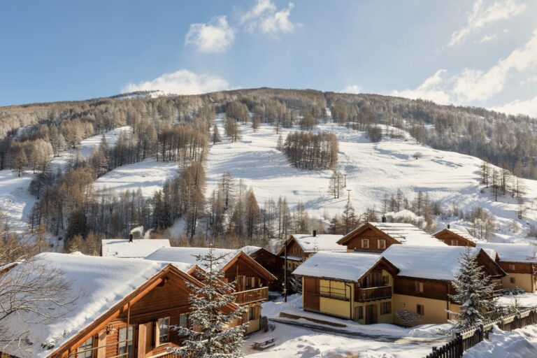 Ofertas antecipadas nos Alpes, Japão e Canadá