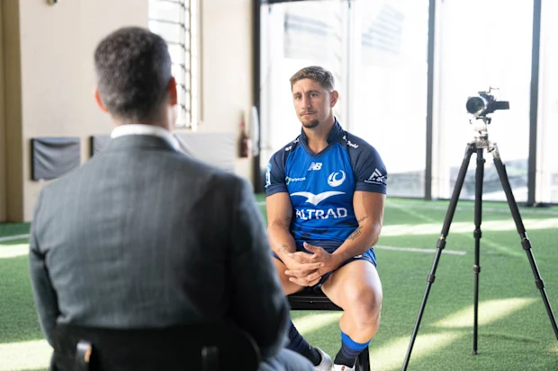 Zac Lomax conversa com Michael Atkinson da Stan Sport.