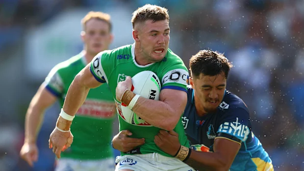 Hudson Young dos Raiders.