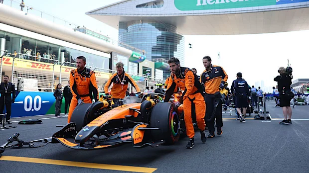 Tanto Lando Norris quanto Oscar Piastri não largaram no Grande Prêmio da China. 