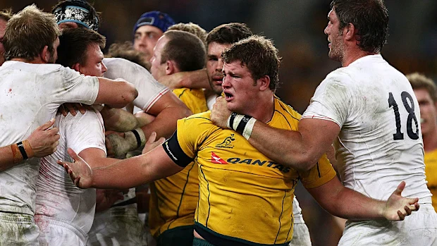 James Slipper dos Wallabies enfrenta a Inglaterra em 2010, em Sydney.