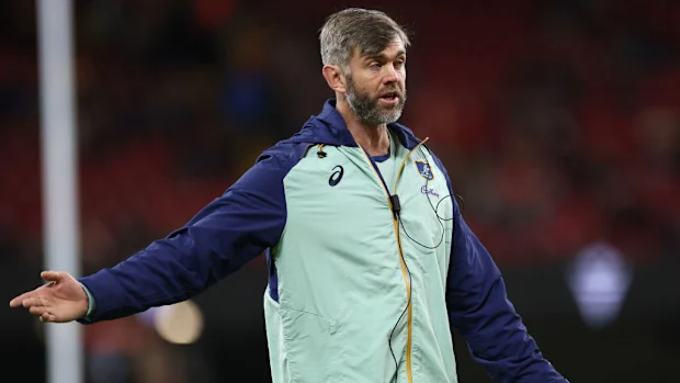 Geoff Parling no Estádio do Principado.