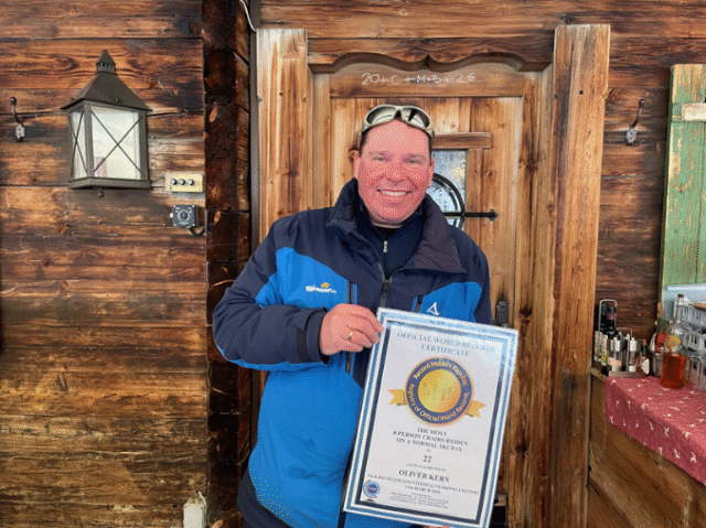 Homem que esquiou mais de 1.000 áreas de esqui bate o 10º recorde mundial