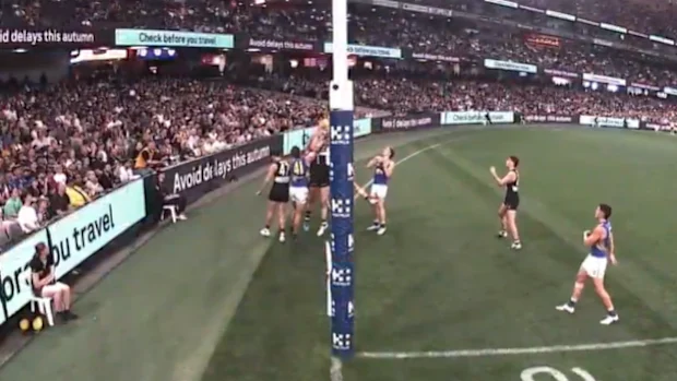 A marca que foi decidida a favor do Saints. 