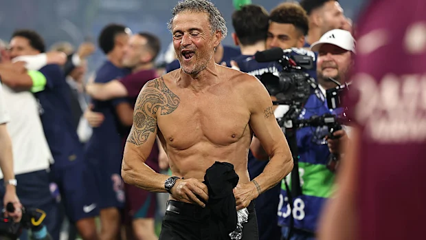 Luis Enrique comemorando a vitória em Munique.