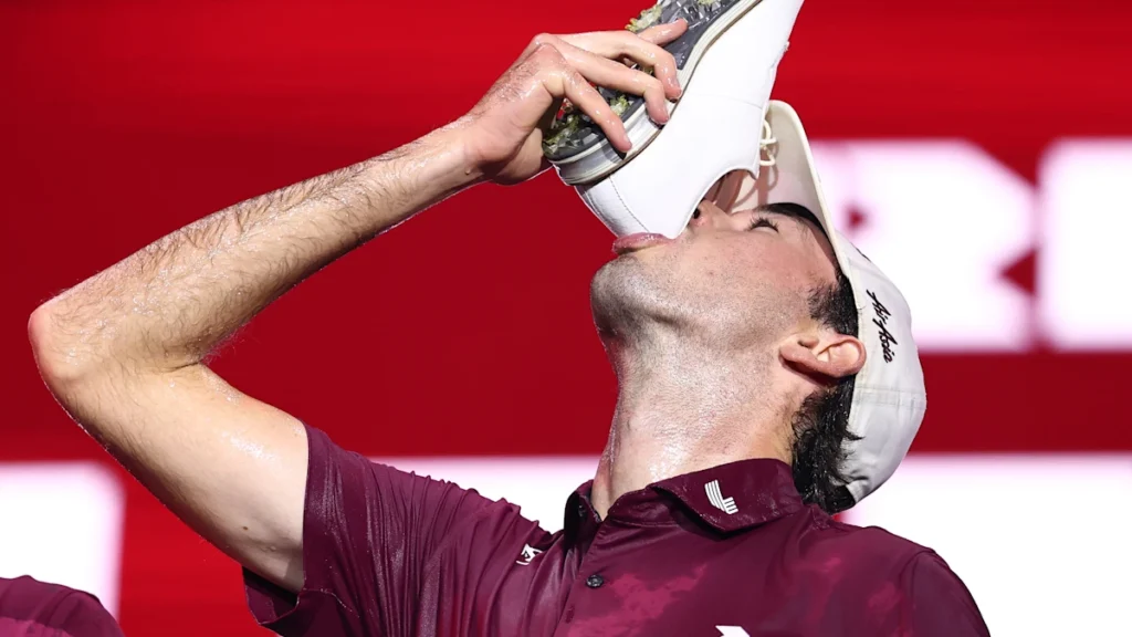 LIV Golf News 2026: Elvis Smylie está rindo até o banco enquanto os jogadores australianos enfrentam incertezas | Análise