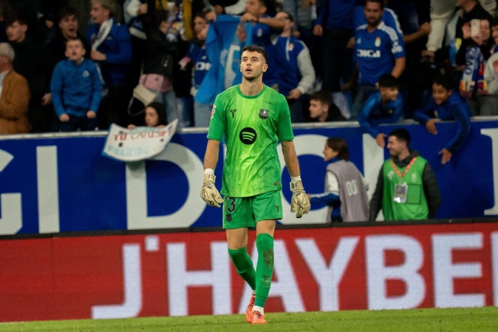 O goleiro do Barcelona Joan Garcia