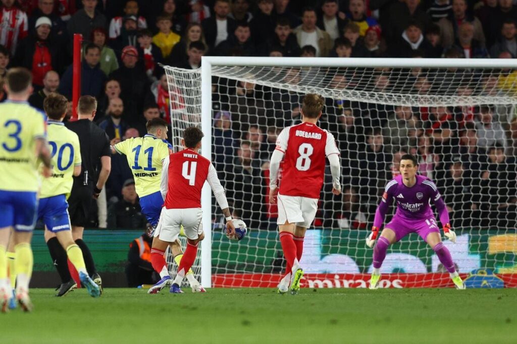 Ross Stewart coloca o Southampton na frente contra o Arsenal nas quartas de final da FA Cup