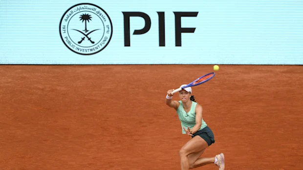 O tênis feminino é outro esporte atingido pelo retrocesso do PIF.