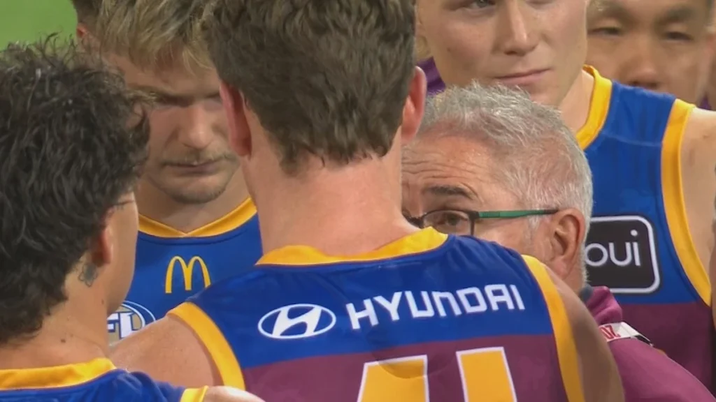 AFL News 2026: Mensagem contundente do técnico de Brisbane enquanto Carlton quase consegue uma incrível vitória de retorno