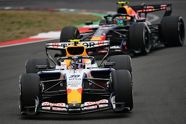 Red Bull e RB compartilham a mesma empresa-mãe há duas décadas. 