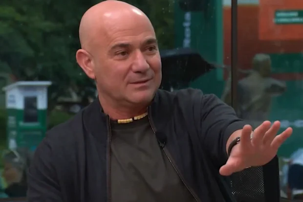 Ex-número 1 do mundo, Andre Agassi.