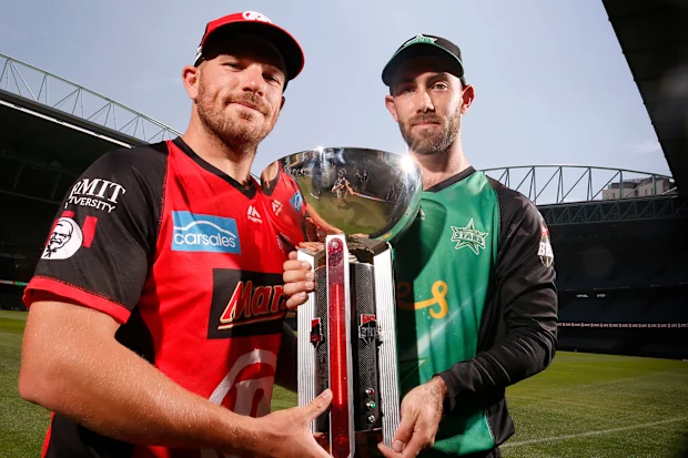 Aaron Finch e Glenn Maxwell em 2019.