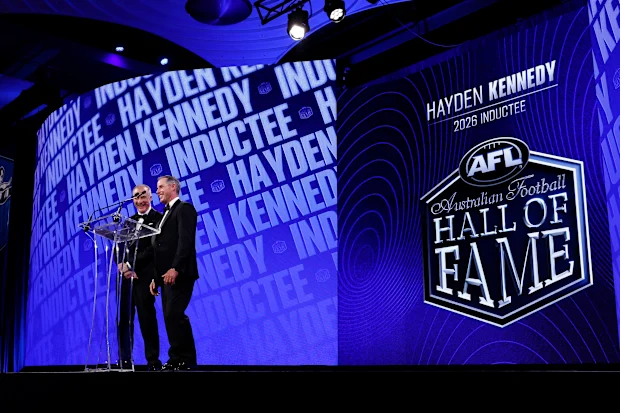 O árbitro Hayden Kennedy é incluído no Hall da Fama em 2026.