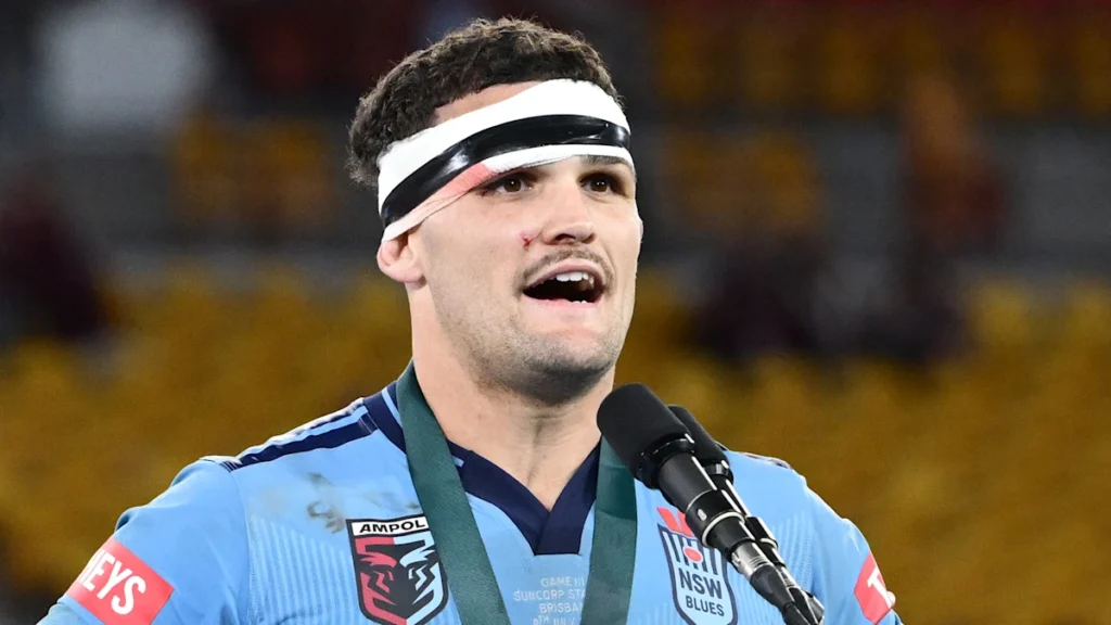Estado de origem, terceiro jogo de 2026: Nathan Cleary ganha a medalha Wally Lewis, melhor jogador em campo, na vitória do NSW Blues sobre o Queensland Maroons na decisão do Suncorp Stadium
