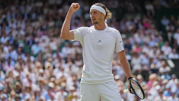 Zverev enfrentará Sinner na final.