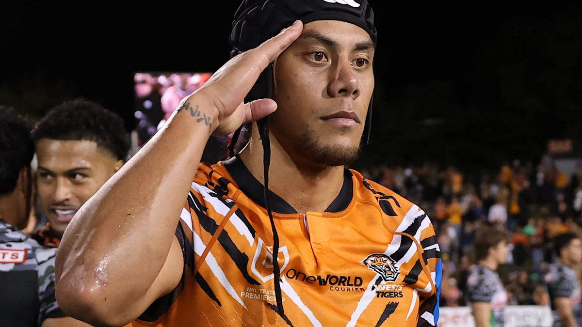 Notícias NRL 2026: Wests Tigers confirma saída de Jarome Luai