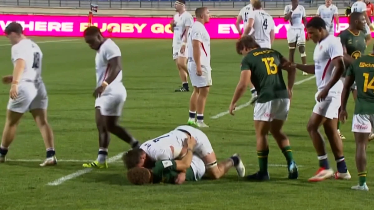 Notícias do Campeonato Mundial Júnior de Rugby de 2026: vídeo de cabeçada de Seb Kelly; Resultado da semifinal Inglaterra x África do Sul