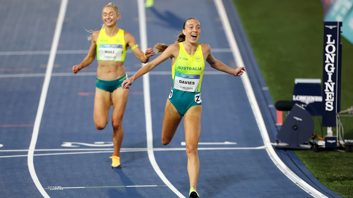 RECAPITULAÇÃO dos Jogos da Commonwealth de 2026: Rose Davies da Austrália vence os 10.000 m femininos, Jessica Hull fica com a prata; A estrela do MAFS, Ridge Barredo, dá atualizações após a queda do terror; medalhas de ouro no ciclismo de pista