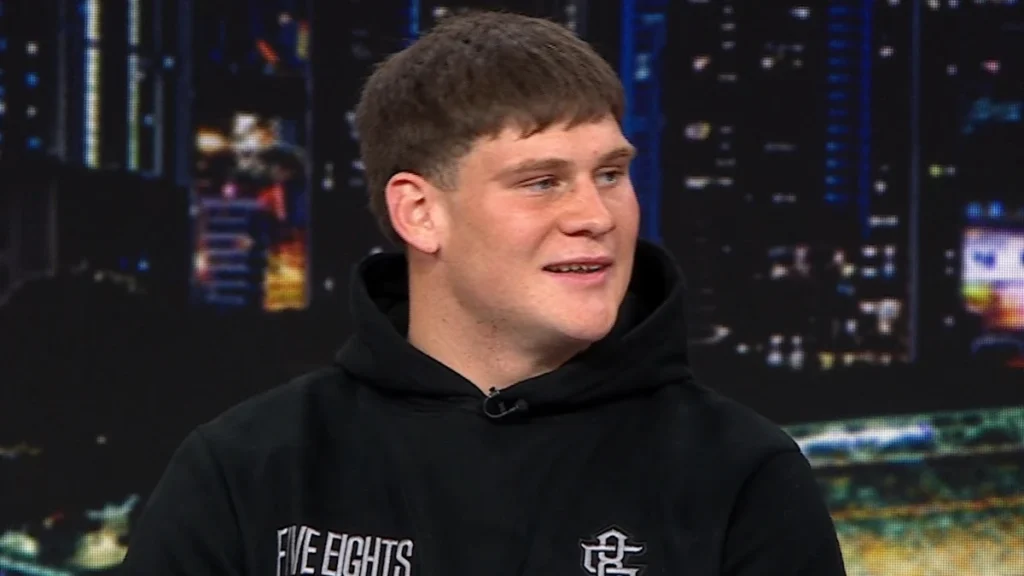 Notícias da NRL 2026: O jovem atirador do Melbourne Storm, Cooper Clarke, ganha o prêmio de Estreante do Ano dos Jogadores da RLPA; entrevista no 100% Footy