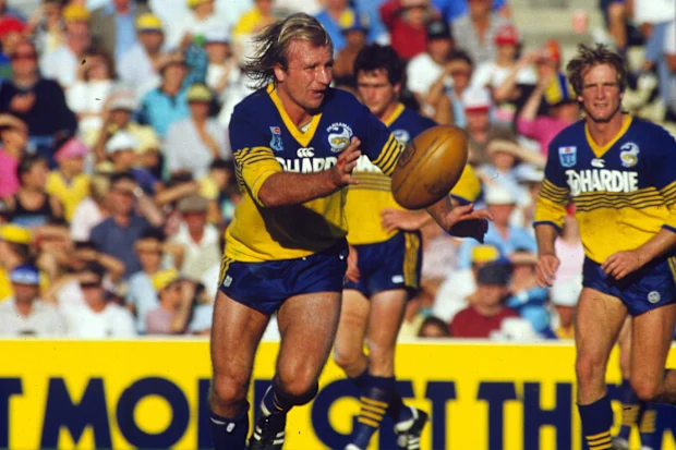 Peter Sterling em ação pelo Parramatta Eels na grande final de 1986 contra os Bulldogs © Action Photographics